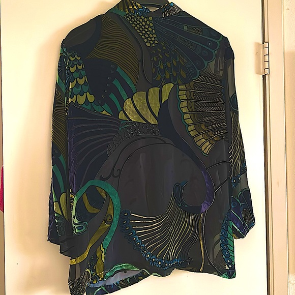 NWOT.  Citron vibrant & sheer blouse. Lightweight with a peacock colored design. - Picture 6 of 11